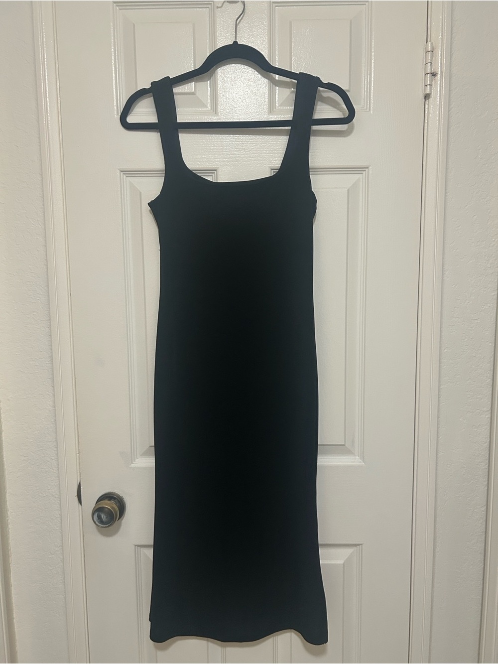 wild fable Black Sleeveless Square-Neck Midi Dress